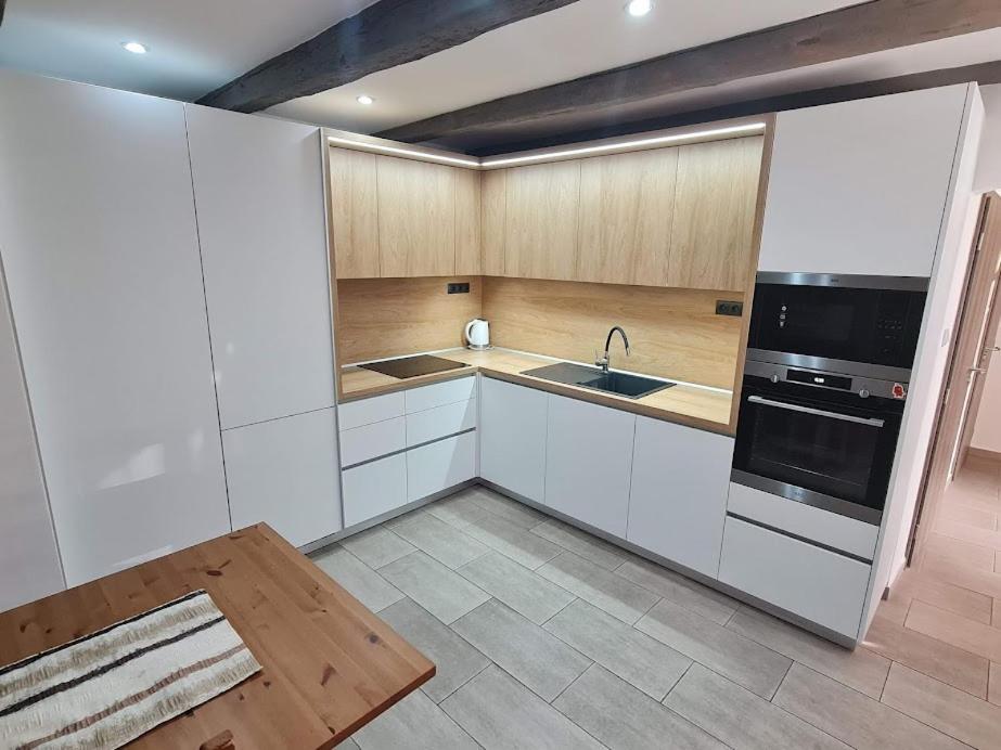 Apartmany Maly Princ บอยนิตแซ ห้อง รูปภาพ