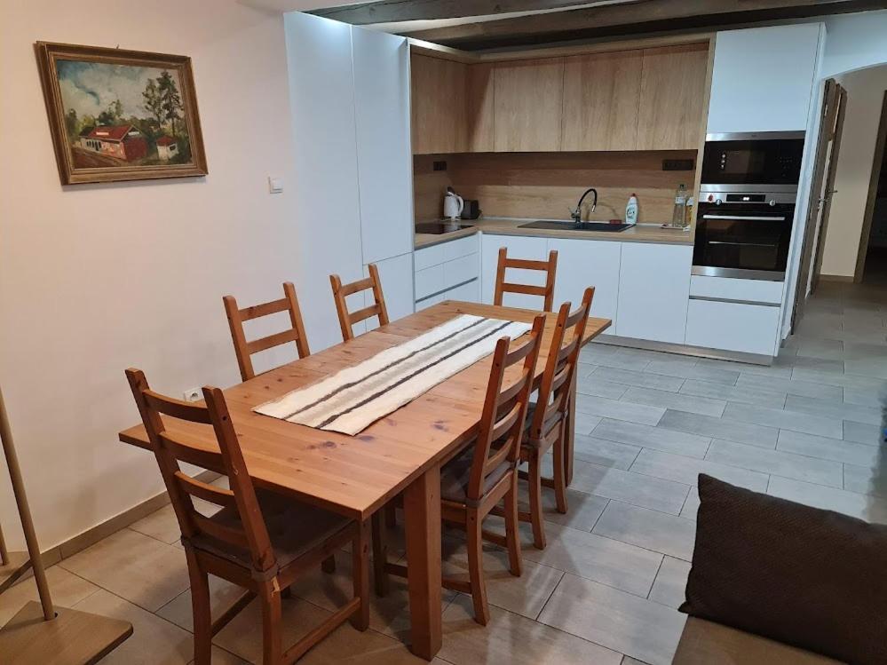 Apartmany Maly Princ บอยนิตแซ ภายนอก รูปภาพ