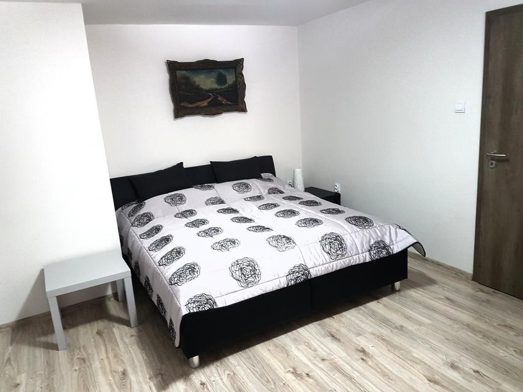 Apartmany Maly Princ บอยนิตแซ ภายนอก รูปภาพ