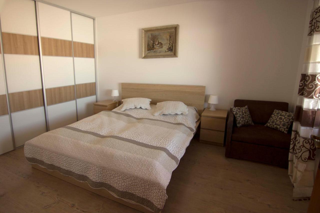 Apartmany Maly Princ บอยนิตแซ ภายนอก รูปภาพ